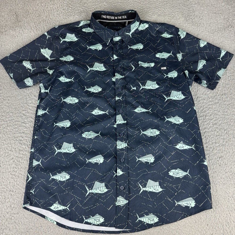 Salty Crew Button Front Vented Fishing Shirt Tuna Print Moisture Wicking Size L